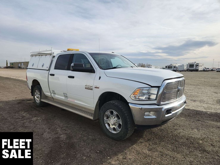 2016-ram-2500-slt-image-4