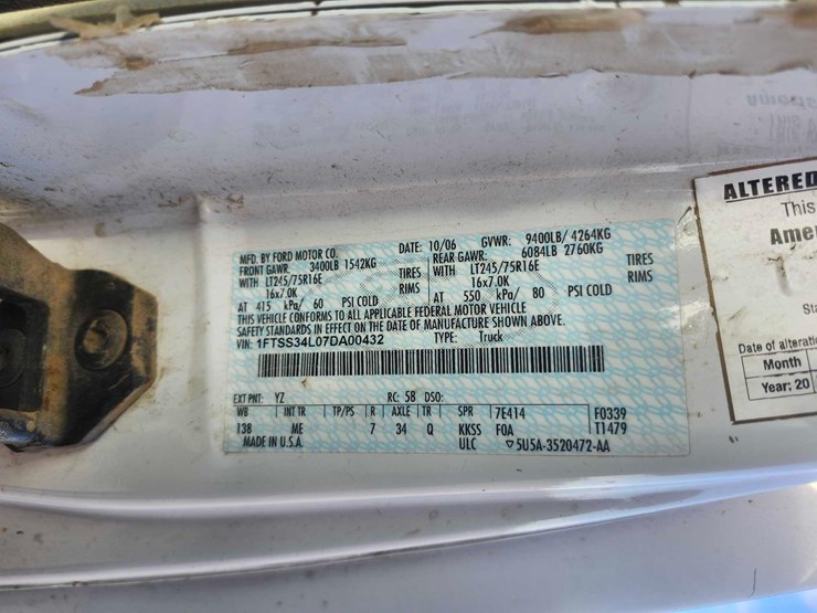 2007-ford-e350-image-30