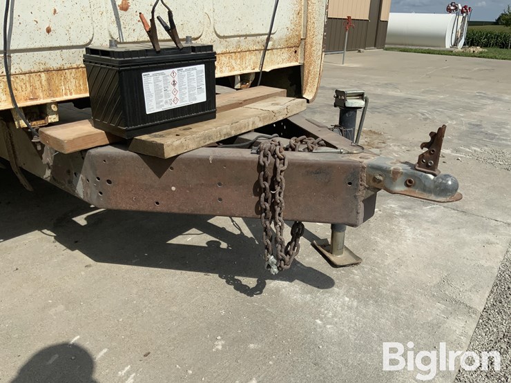 international-300-image-11