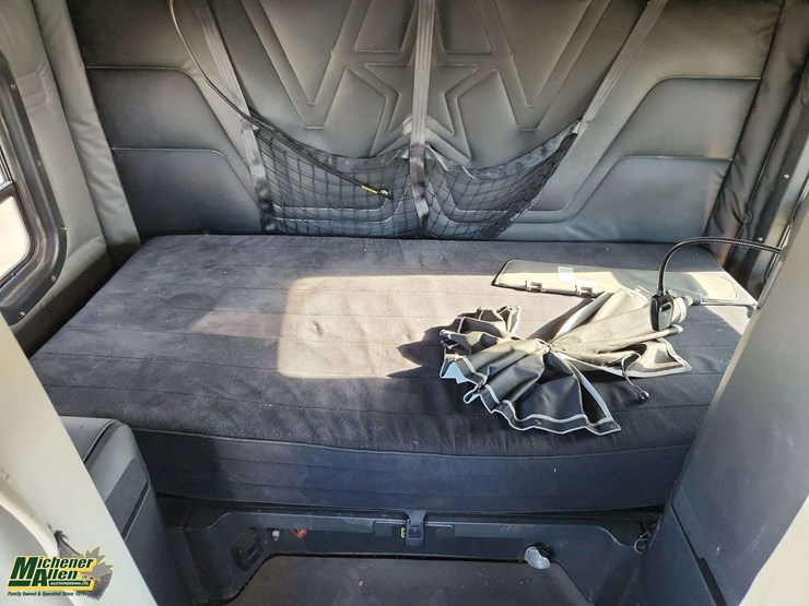 2024-western-star-57x-image-15