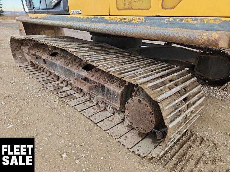 2013-john-deere-250g-excavator-image-23