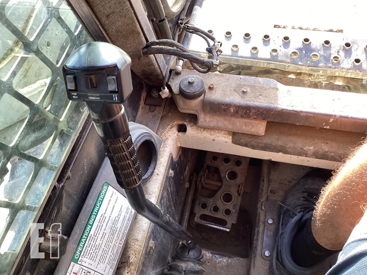 2008-bobcat-s175-image-13