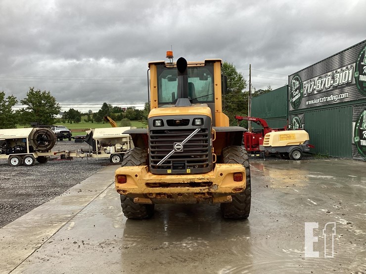 2012-volvo-l70f-image-3