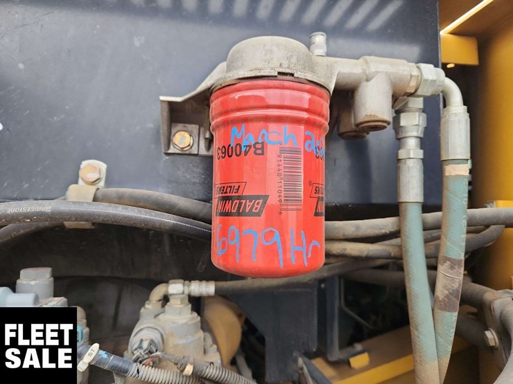 2013-john-deere-250g-excavator-image-28