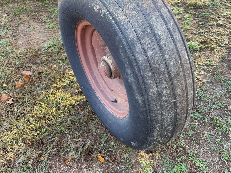 1965-minneapolis-moline-670-tractor,-3,447-hours,-lp,-wide-front,-goodyear-15.5-38-tires,-540pto,-3pt,-quick-hitch,-s/n--29901718-image-16
