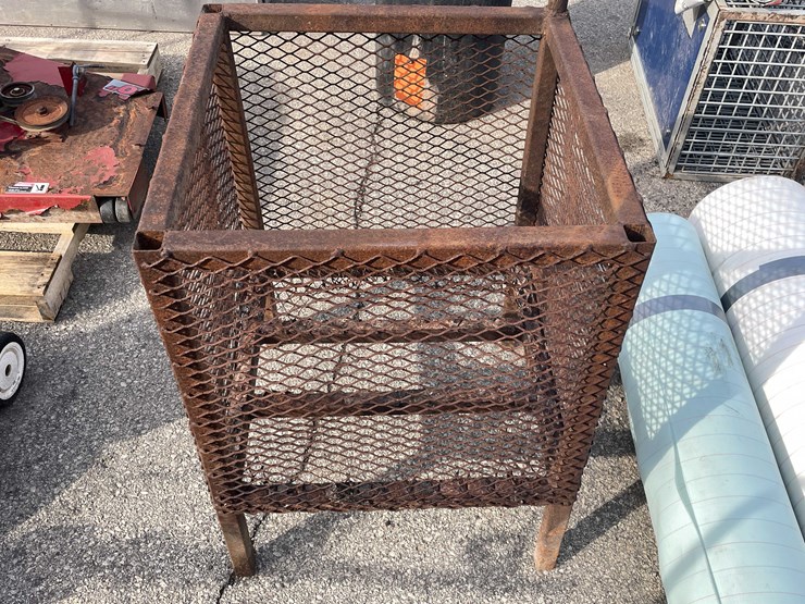 #14025-•-metal-crate-(o3)-image-6