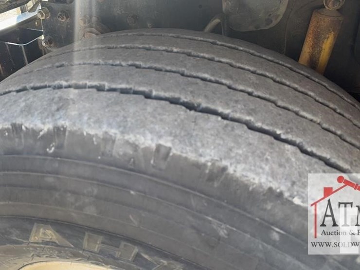 2004-mack-granite-cv713-image-27