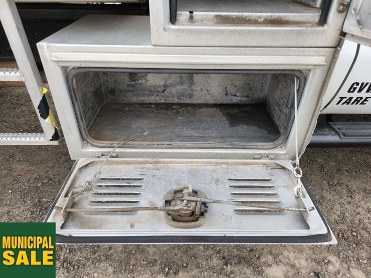 2015-ford-f450-image-38