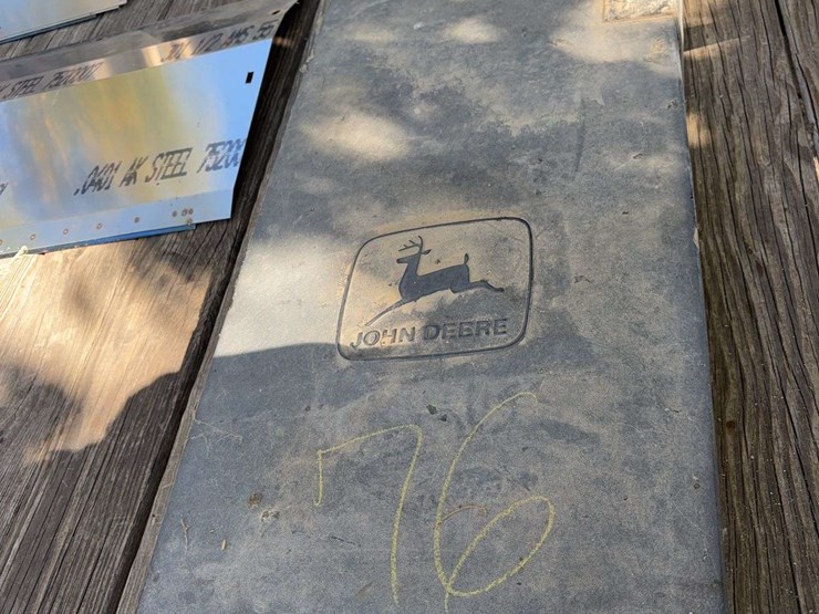 john-deere-2-image-1