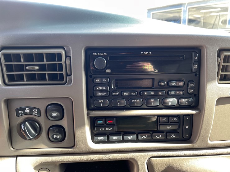 2002-ford-excursion-limited-image-83