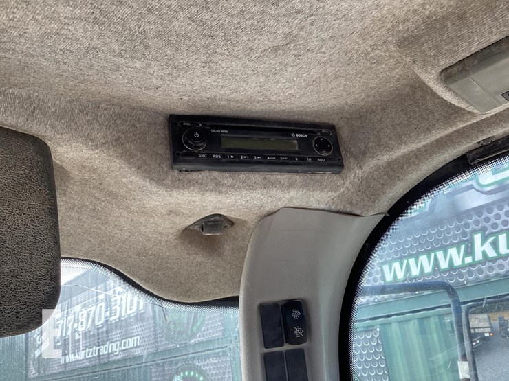 2014-volvo-l45g-image-15