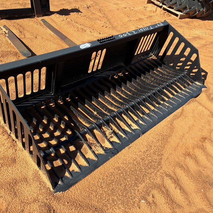 #T11101 • 84" Rock Bucket