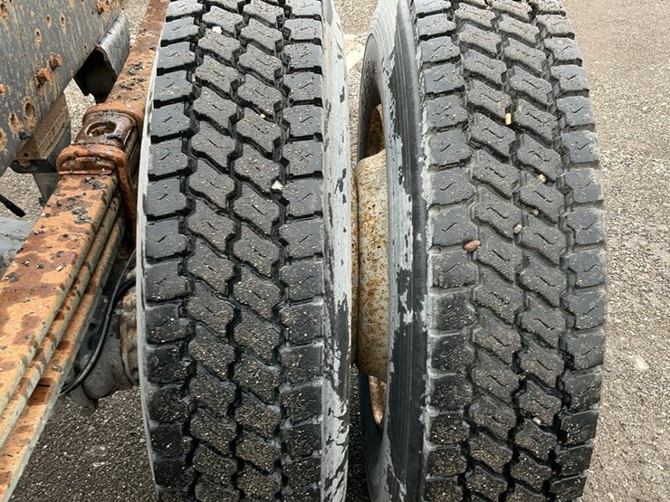 #2001-•-2011-mack-midlum-truck-chassis-image-25