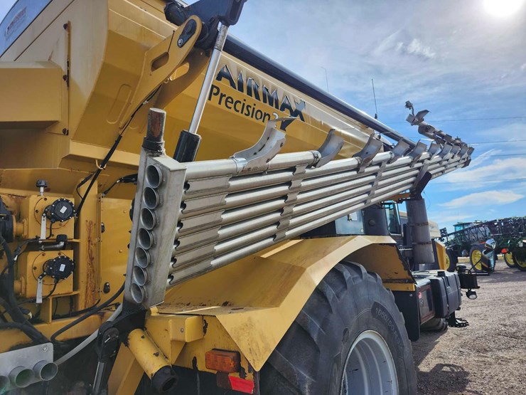 2013-agchem-9300-terragator-image-10