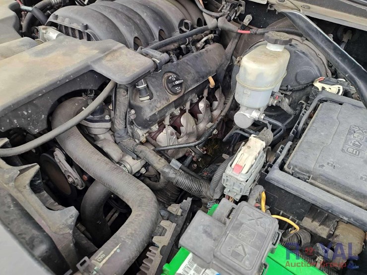 2019-chevrolet-tahoe-image-9