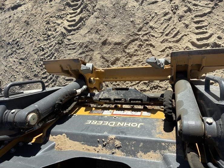 2024-deere-316gr-image-7