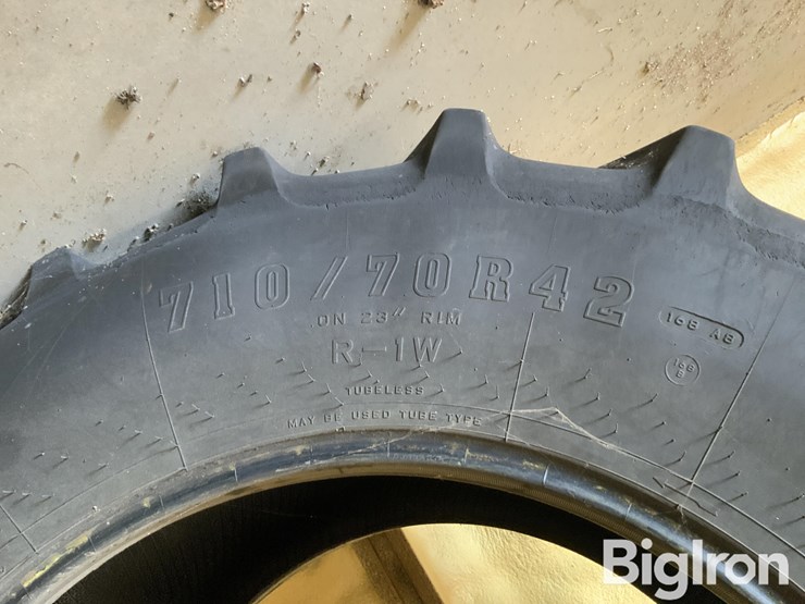 firestone-radial-all-traction-dt-tractor-tires-image-9