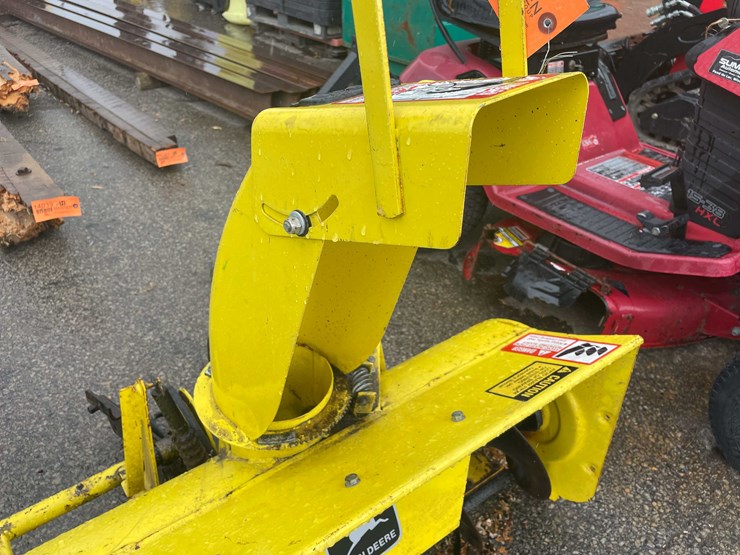 #14066-•-john-deere-snow-blower-(o4)-image-9