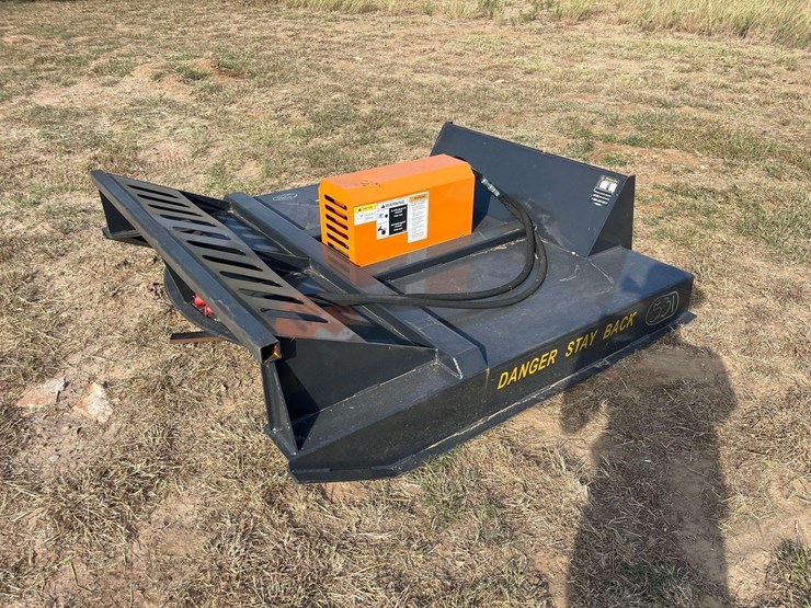 2025-wolverine-bc-13-72w-66in-brush-cutter-skid-steer-attachment-image-2