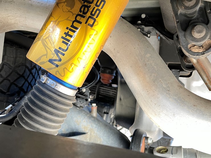 2025-chevrolet-silverado-image-42