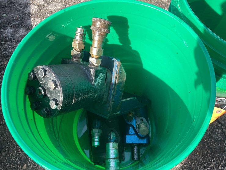 #14043-•-hydraulic-motors-(o4)-image-9