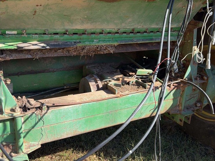 john-deere-8820-image-12