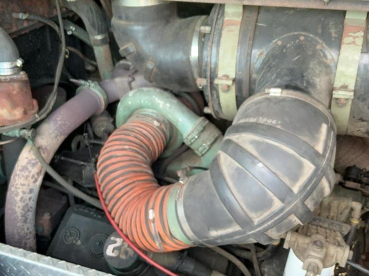 #2000-•-1982-sutphen-deluge-fire-engine-truck-detroit-diesel-6v92ta-image-27