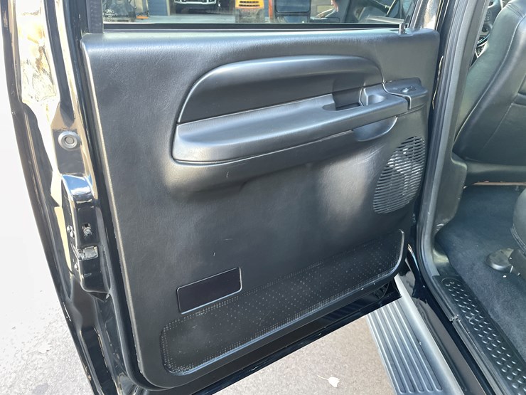 2004-ford-excursion-limited-image-50