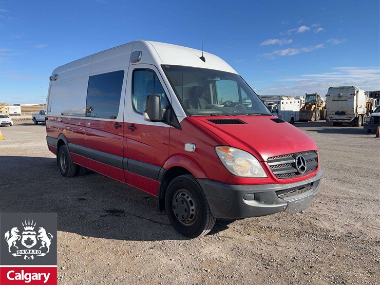 2010-mercedes-benz-sprinter-3500-image-6