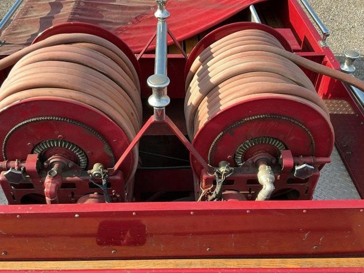 #2000-•-1982-sutphen-deluge-fire-engine-truck-detroit-diesel-6v92ta-image-99