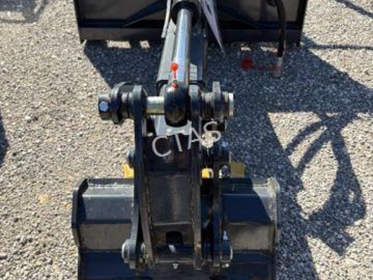 #74-•-bigarm-backhoe-for-skid-steer---model:-bh-12-72d-image-4