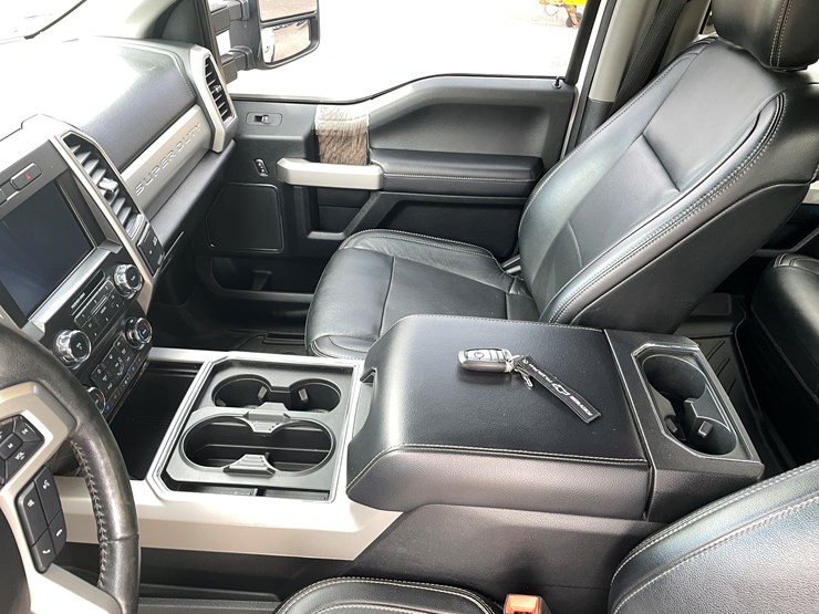 2019-ford-f350-xlt-lariat-image-61