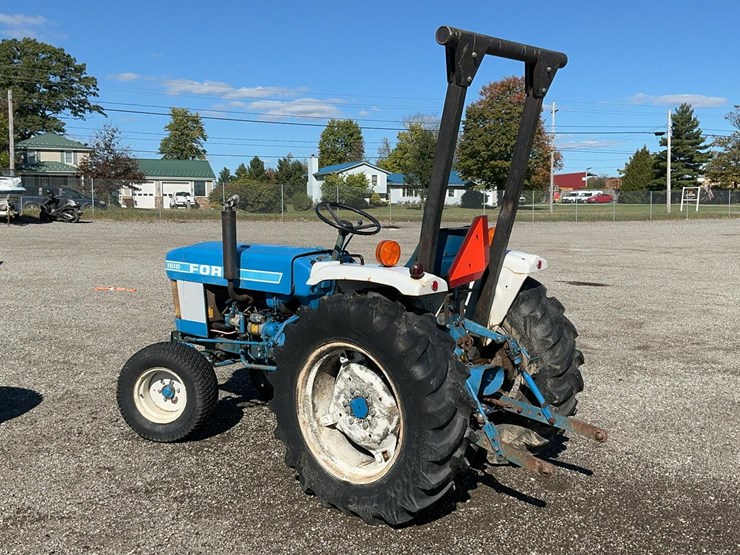 1983-ford-1510-image-8