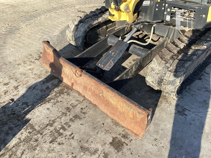 2018-yanmar-vio55-6a-image-11