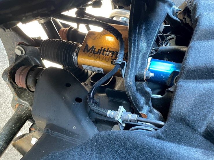 2025-chevrolet-silverado-image-21