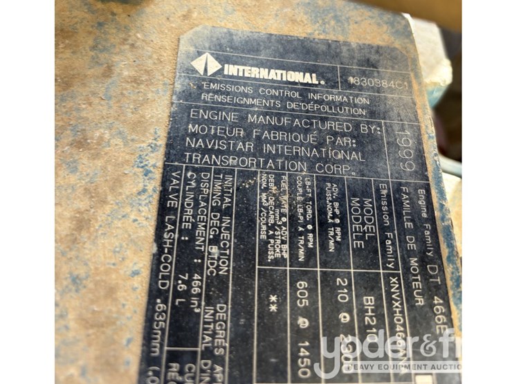 1999-international-4900-image-16