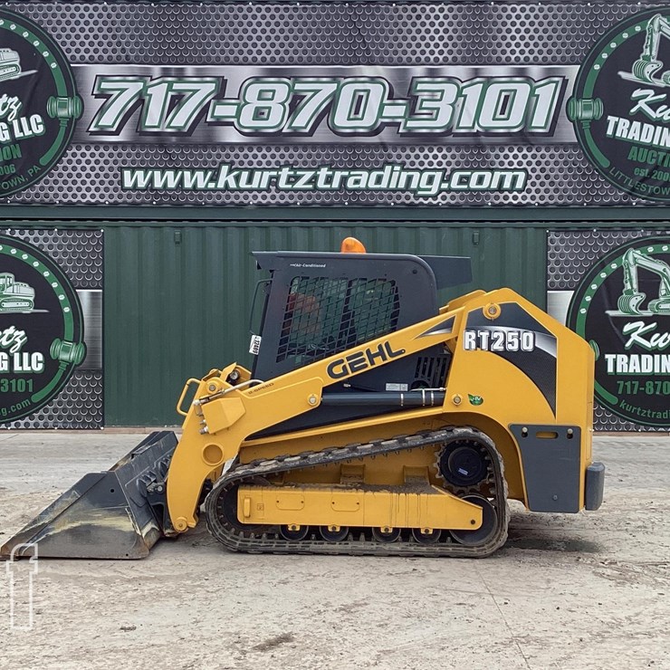 2014 GEHL RT250