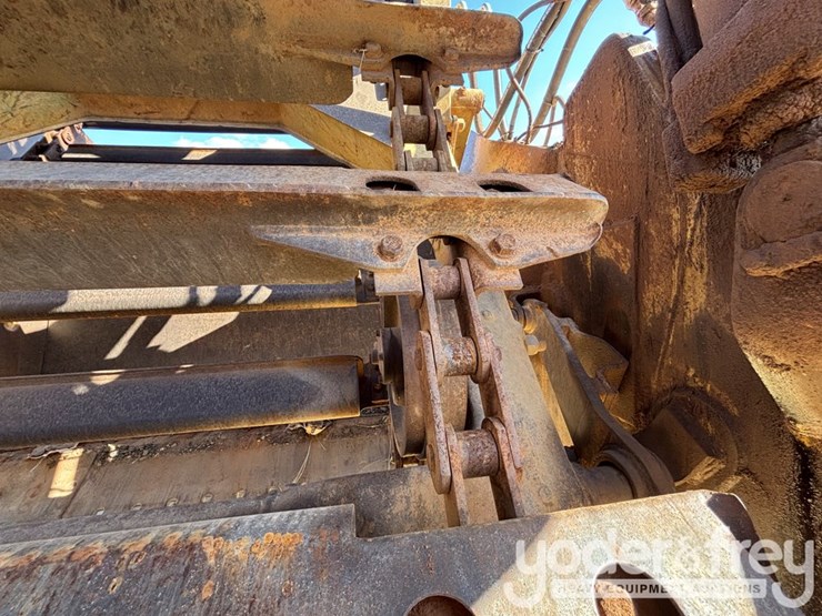 caterpillar-615c-image-10