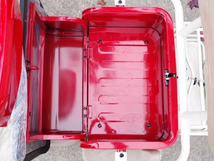 black-gold-electric-leisure-tricycle/mini-tourist-car/mini-golf-cart,-red,-unused,-assembled-image-7