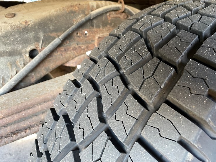 2007-chevrolet-g3500-image-29