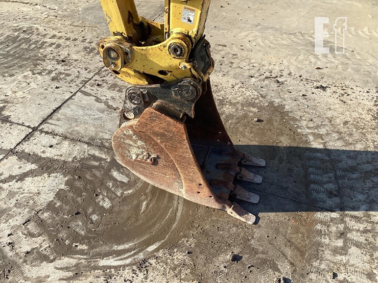 2018-yanmar-vio55-6a-image-10