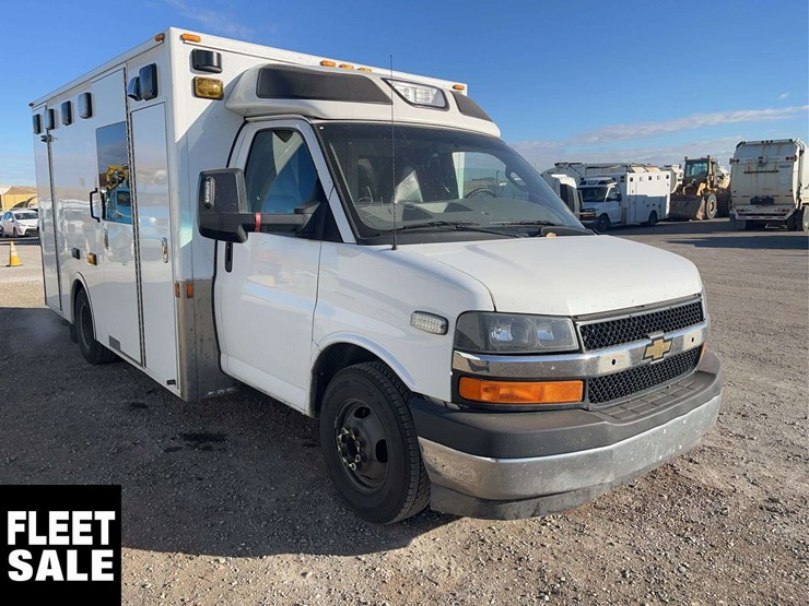 2017-chevrolet-express-s/a-ambulance-image-6