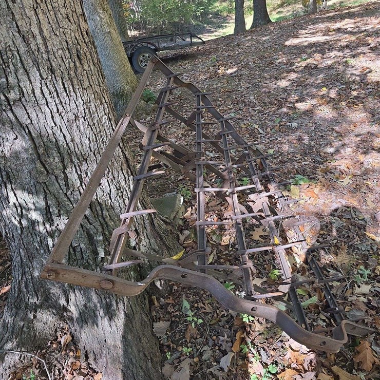 Section of drag harrow.