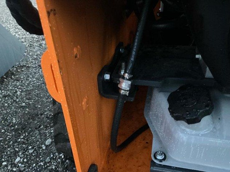 #1007-•-unused-landhero-mini-skid-steer-loader-image-15