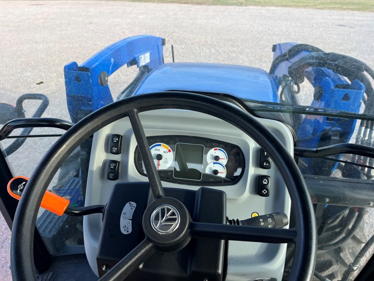 2020-new-holland-workmaster-120-image-19