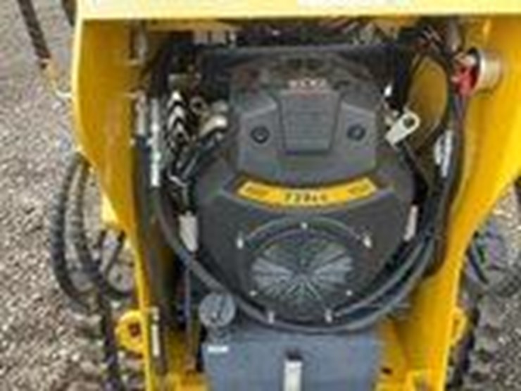 #1011-•-unused-landhero-mini-skid-steer-loader-image-16