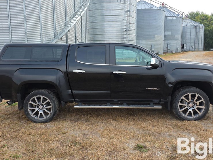 2018-gmc-canyon-image-4