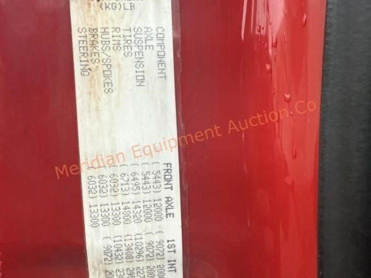 2015-freightliner-cascadia-113-image-31