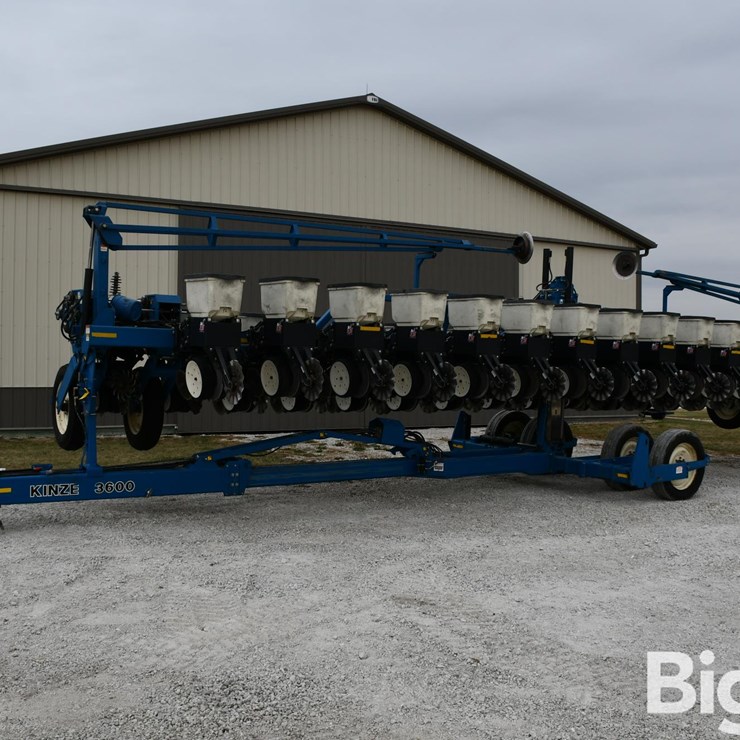 2005 KINZE 3600