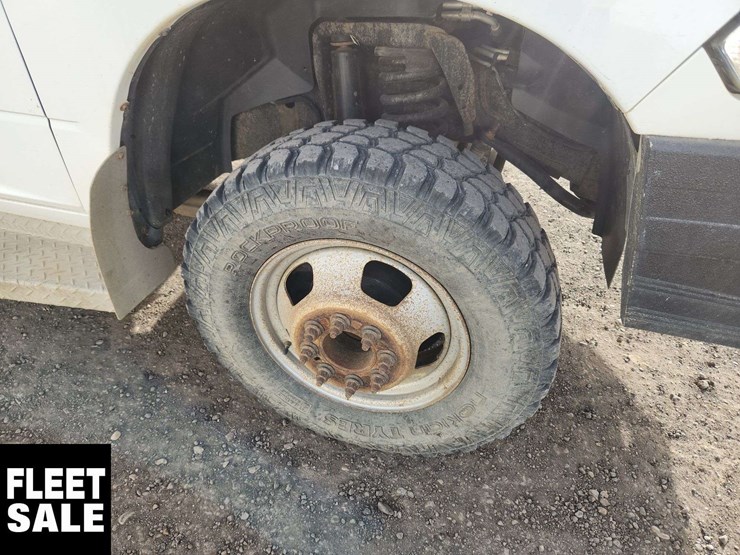 2017-ram-3500-4x4-s/a-cab-&-chassis-image-31